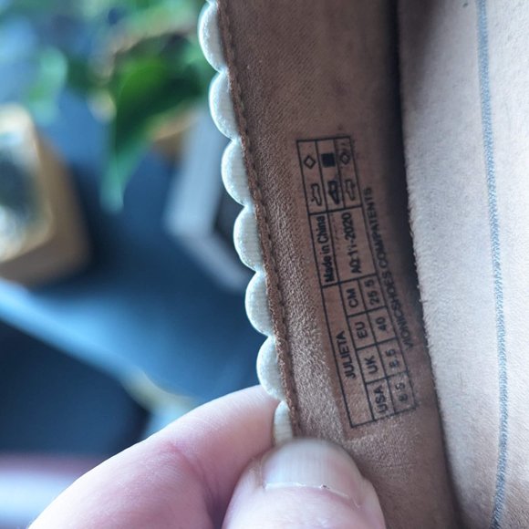 Vionic Julieta Snake-embossed - Picture 5 of 6